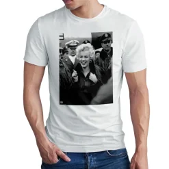 Marilyn Monroe - Smile In The Crowd Photo T-Shirt