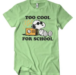 Snoopy - Too Cool For School T-Shirt